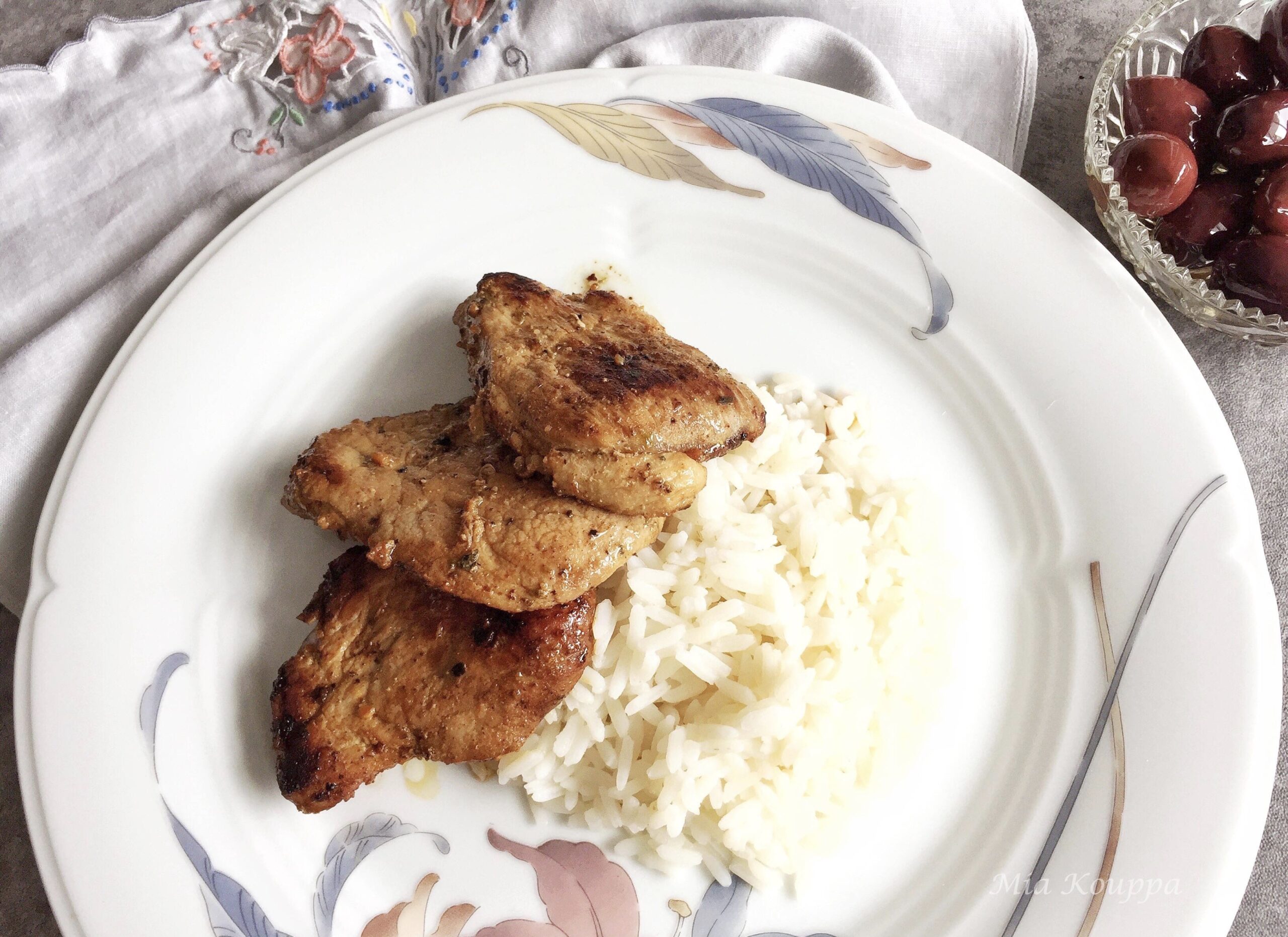 Pork tenderloin and rice (Χοιρινό φιλέτο με ρύζι)