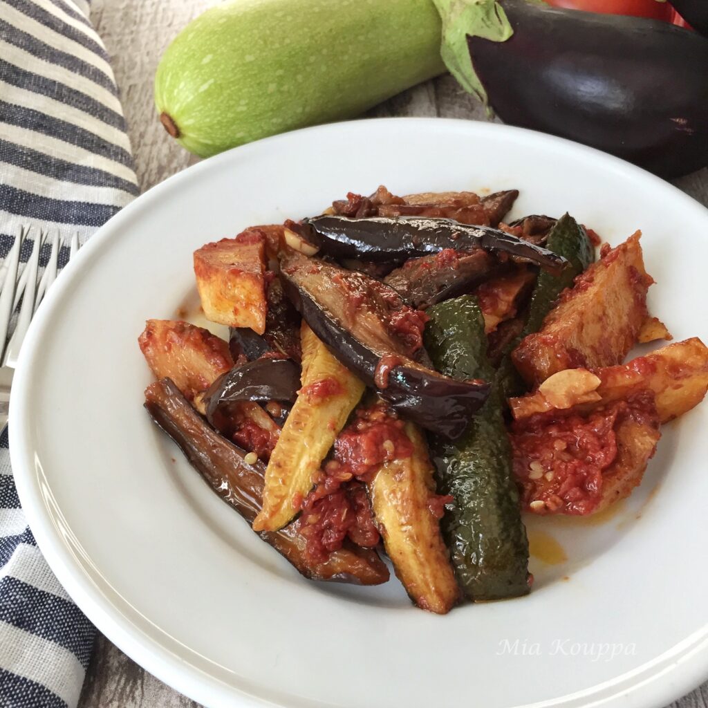 Eggplant, zucchini and potato bake Mia Kouppa