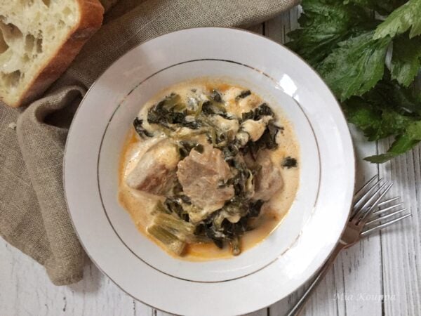 Pork and celery with egg lemon sauce (Χοιρινό με σέλινο αυγολέμονο)