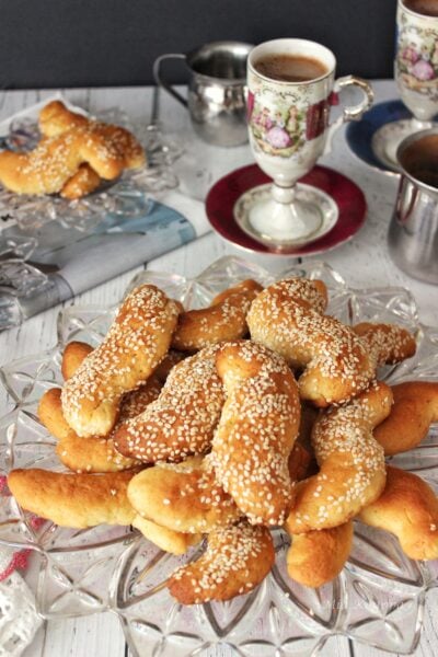 Koulourakia with orange (Νηστίσιμα κουλουράκια με πορτοκάλι)