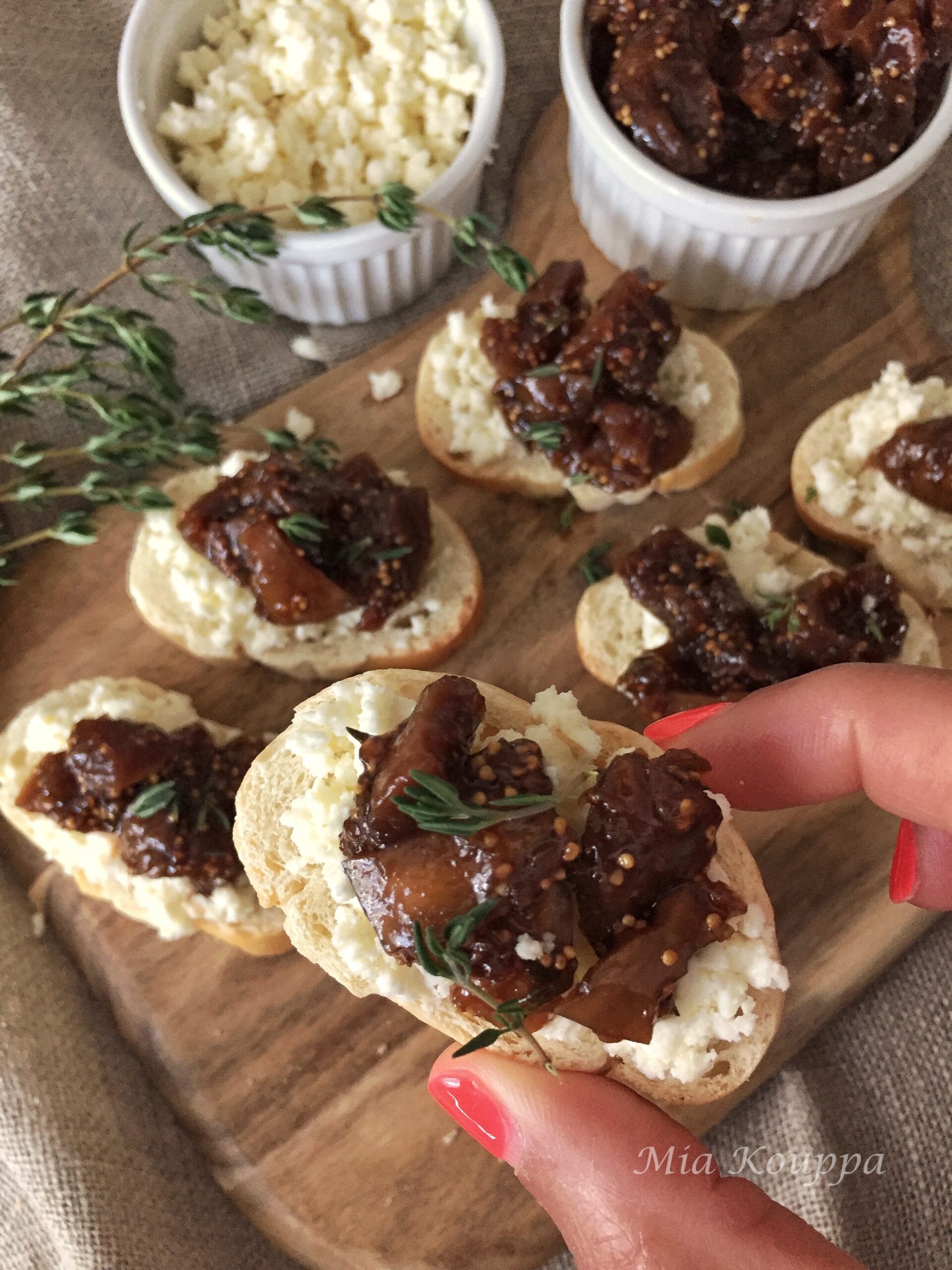 Feta and fig crostini