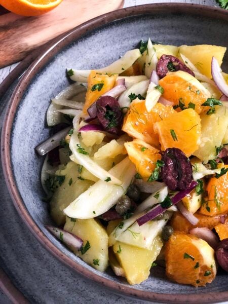 Maniatiki Salad (Potato salad with oranges and fennel) (Μανιάτικη σαλάτα)