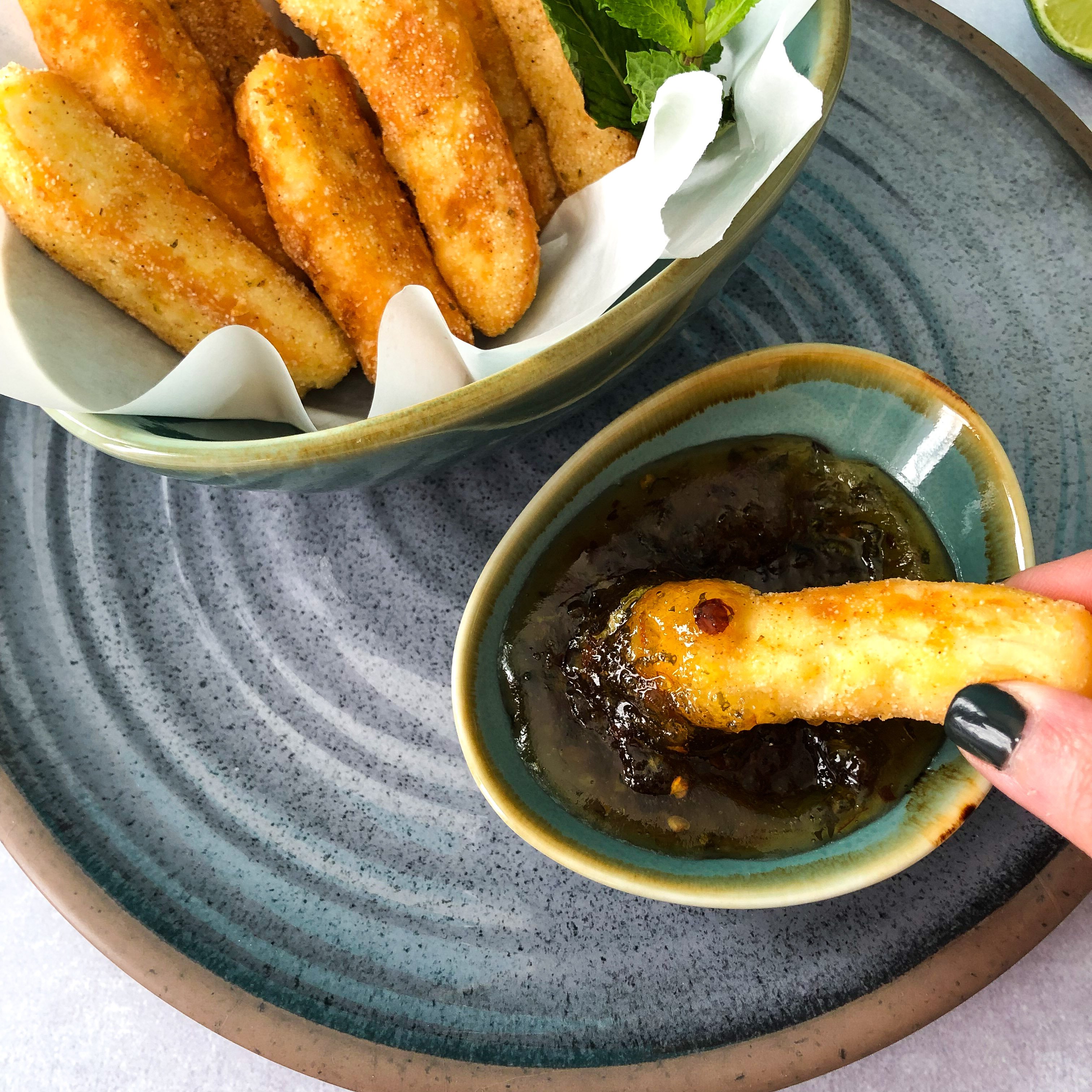 Halloumi fries with a citrus lime mint dipping sauce