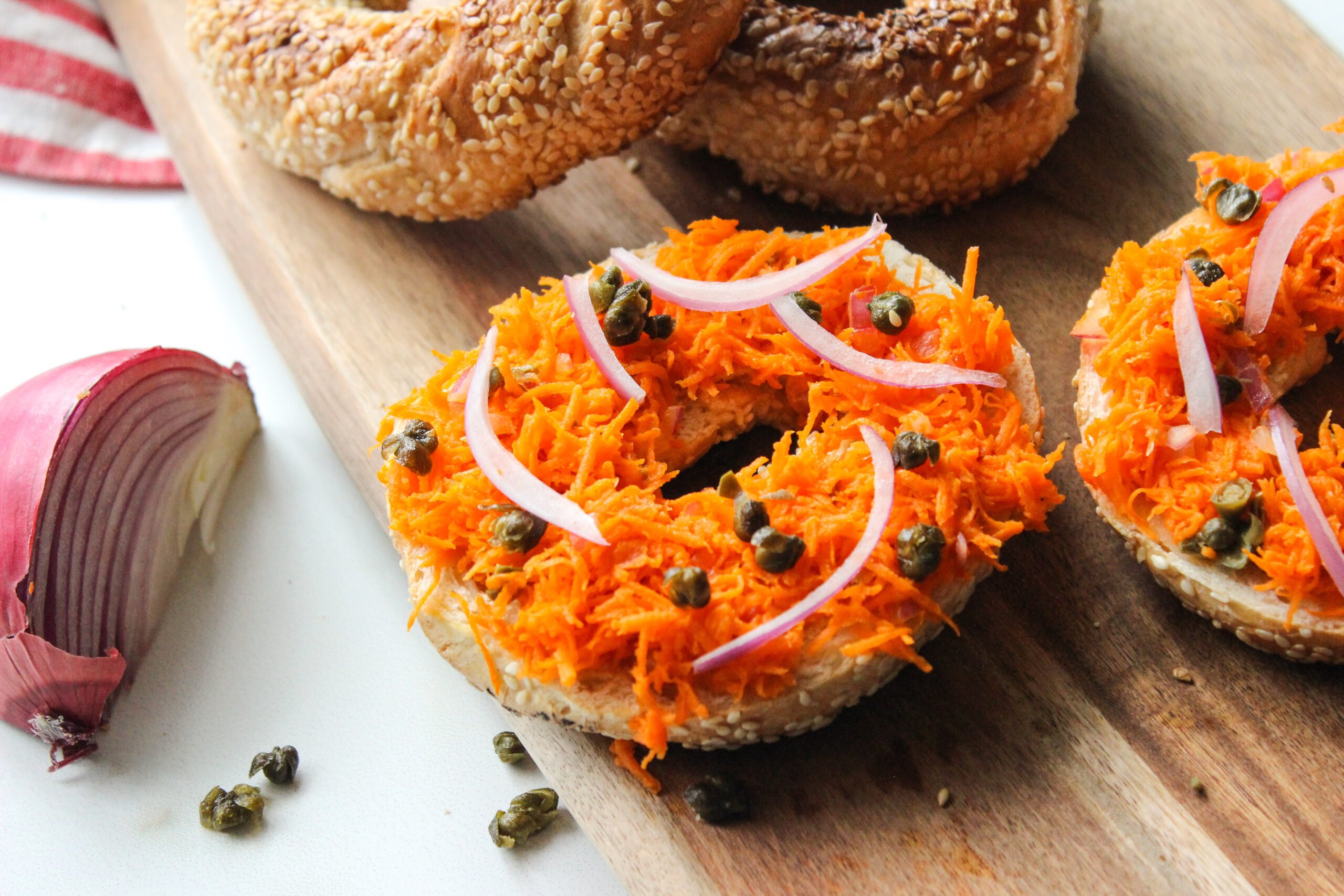 Bagels with “smoked salmon” and fried capers