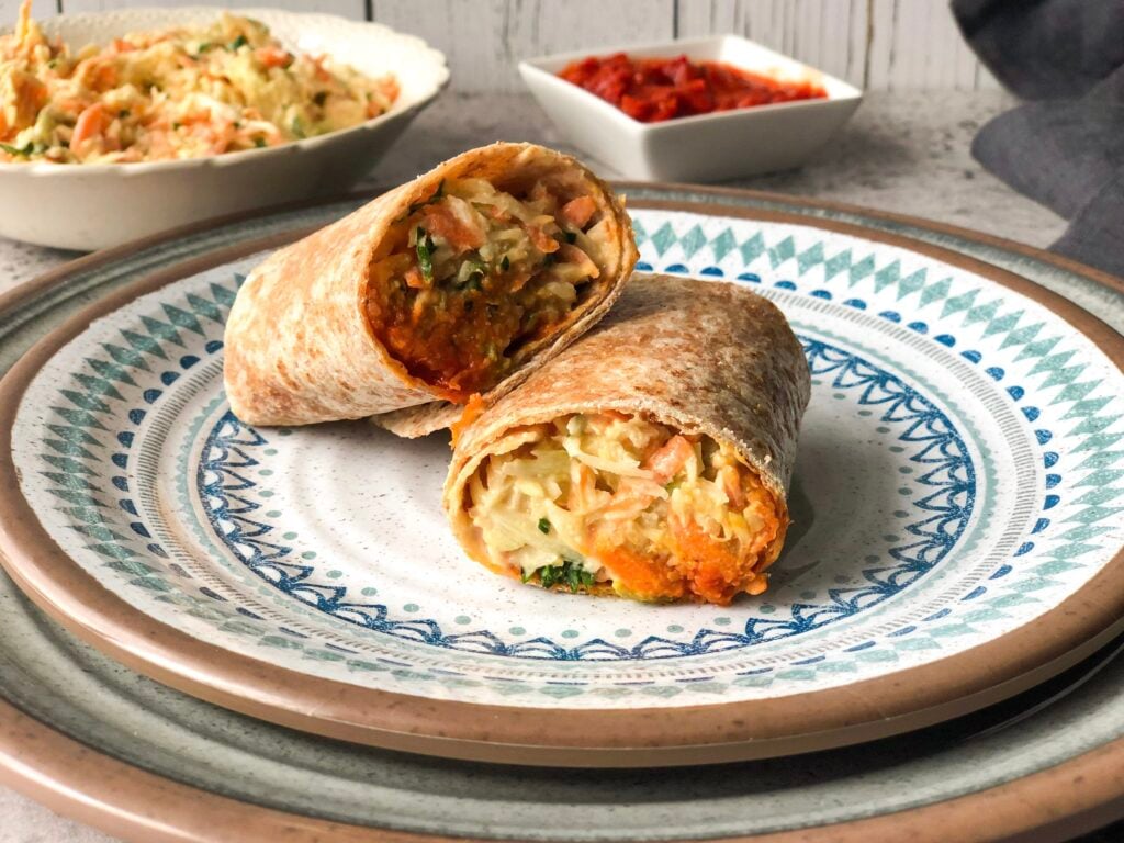 Red lentil and bulgur wraps with a tahini slaw