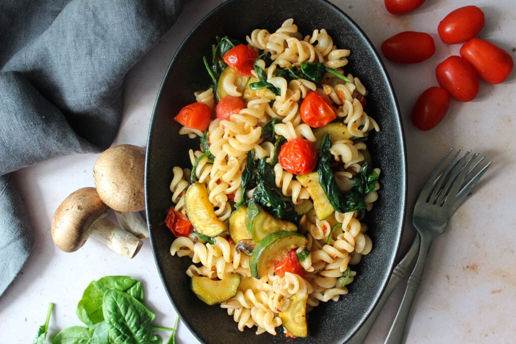 Gluten-free pasta with vegetables