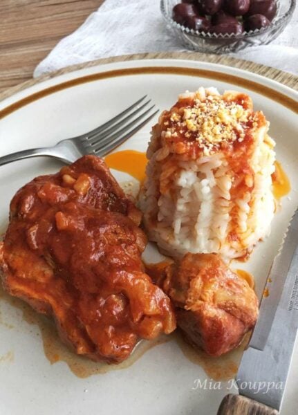 A compilation of 10 traditional Greek meals for anyone interested in cooking Greek food.
