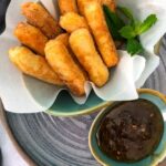 Halloumi sticks with a sweet, spicy and tangy dipping sauce.