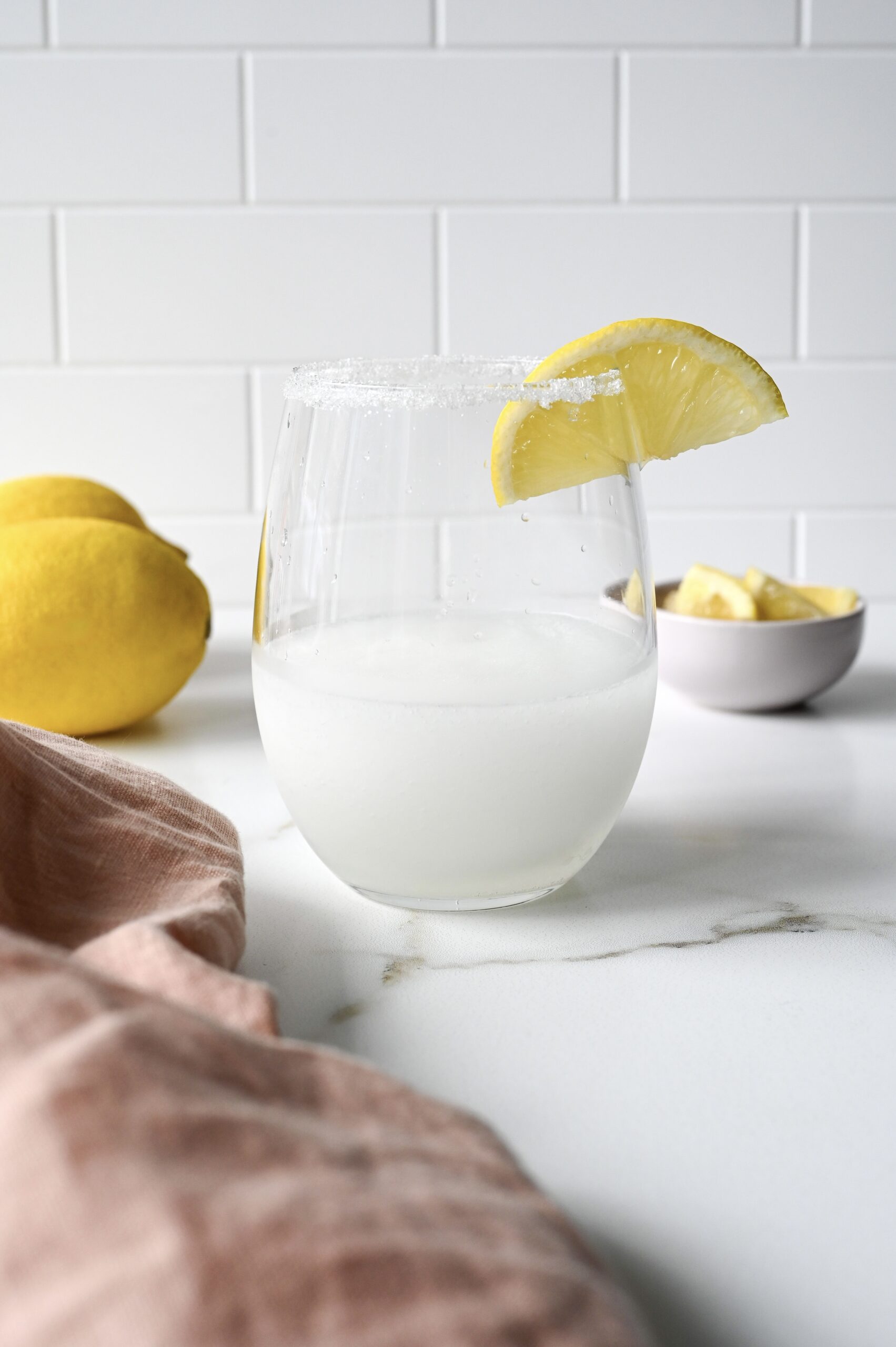 Ouzo lemonade slushie (Slushy cocktail)