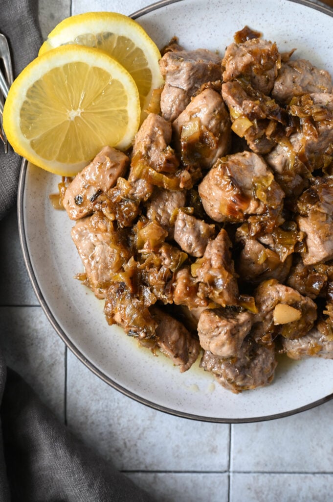 Pork tenderloin with leeks is a rustic Greek recipe known as hirino me praso.