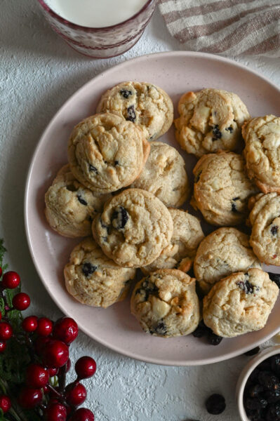 The perfect white chocolate and cranberry cookies! A sweet and tangy combination.