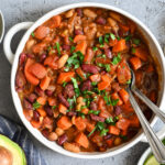 An easy vegan chili ready in under one hour.