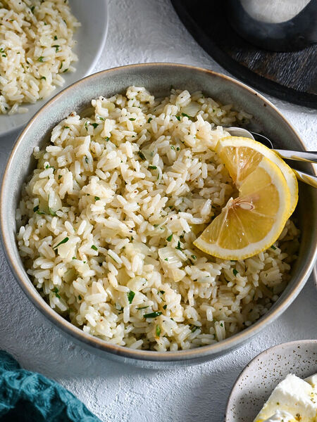 Traditional Greek rice flavoured with lemon