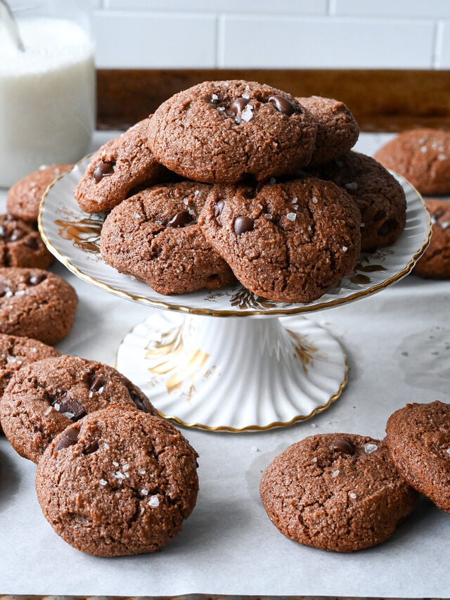 Double chocolate tahini cookies