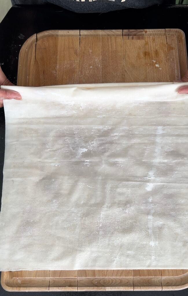 Folding the phyllo