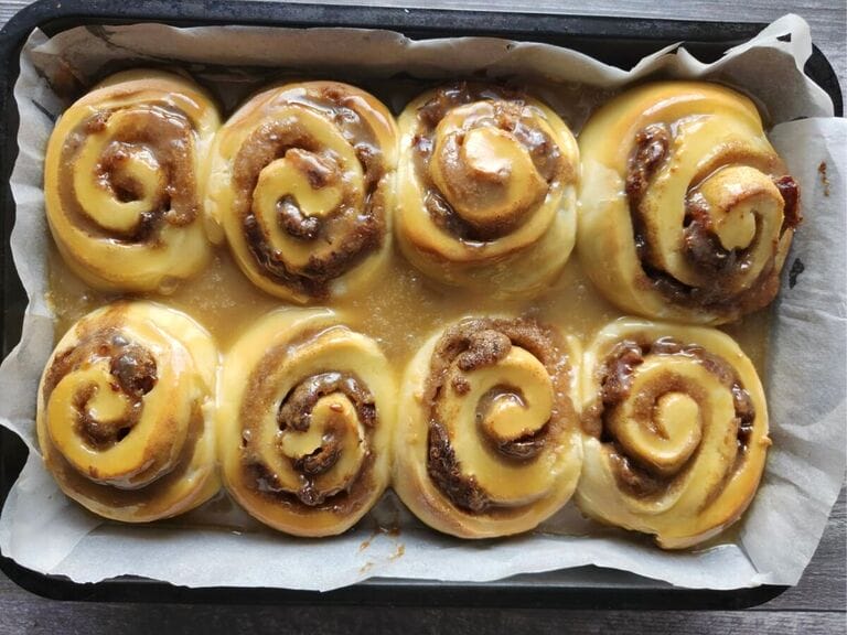 Sticky toffee cinnamon buns with dates, baked and ready to enjoy!