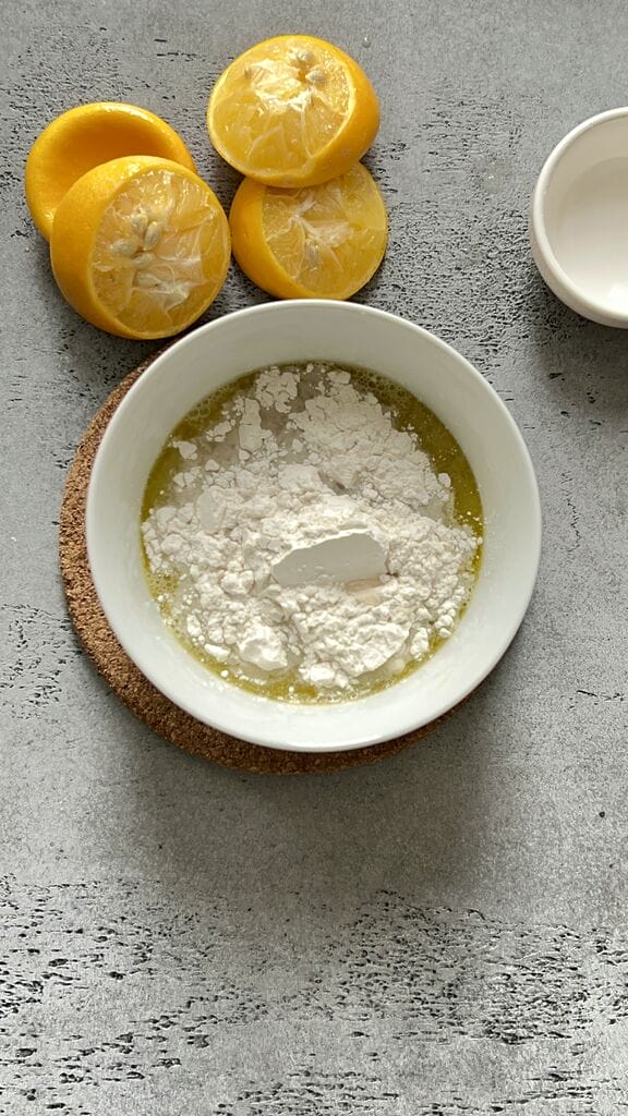 Ingredients which include flour and lemon juice.