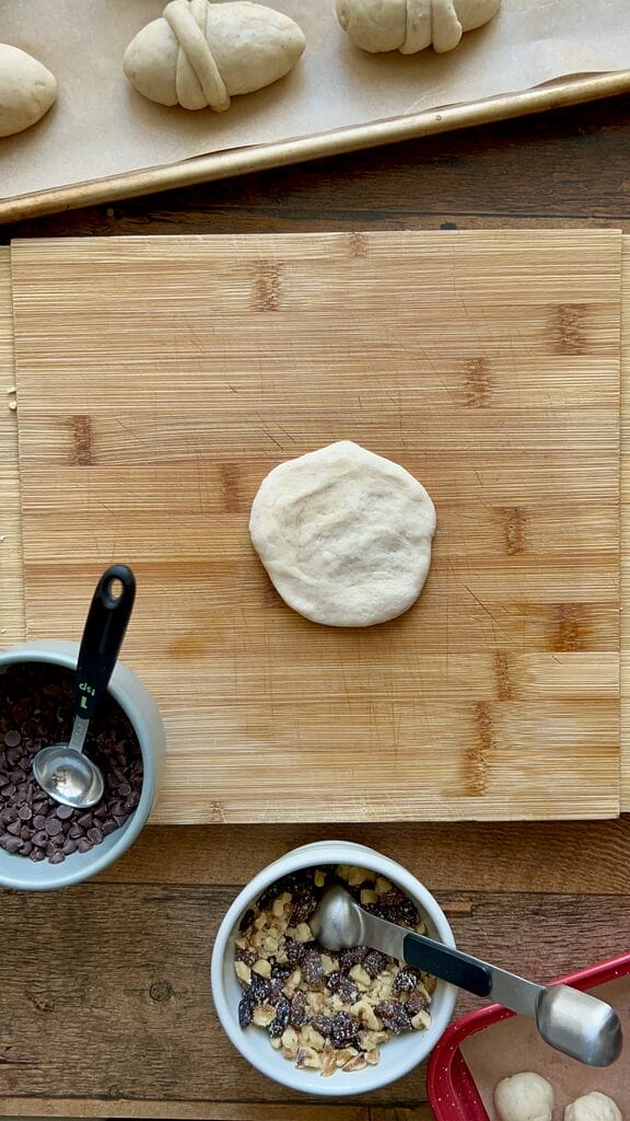Shaping the Lazarakia buns.
