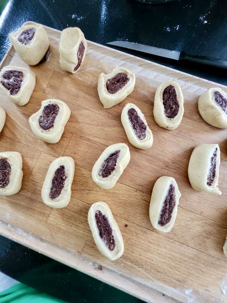 slicing the Roxakia.