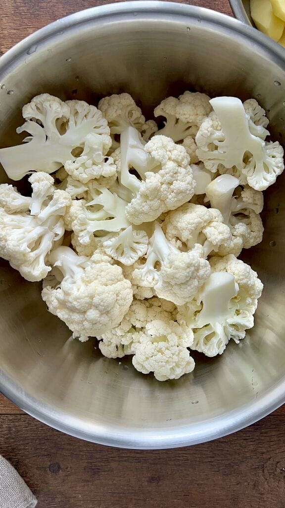Cauliflower florets.